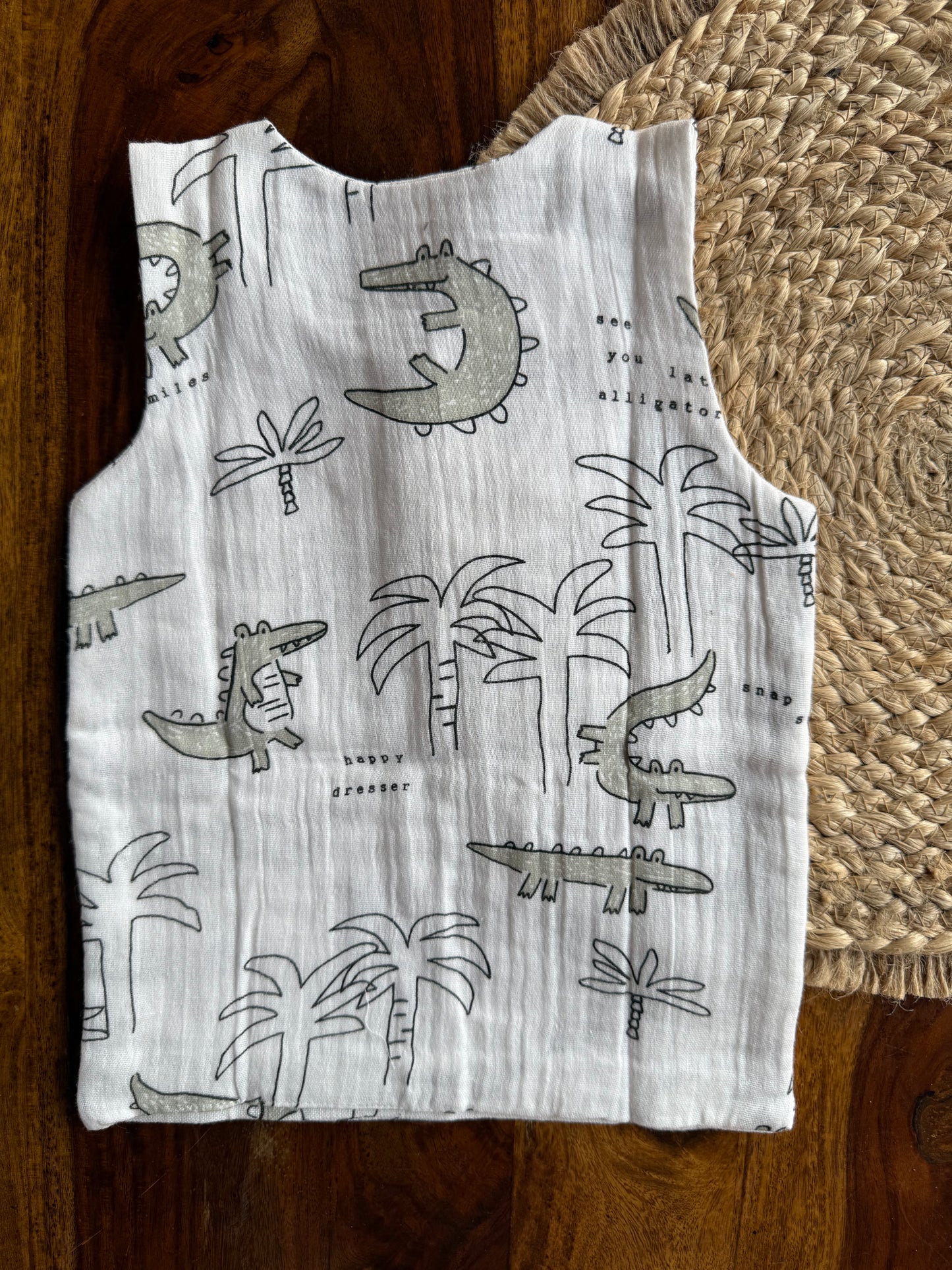 Organic Muslin Cotton Shoulder Button Jabla