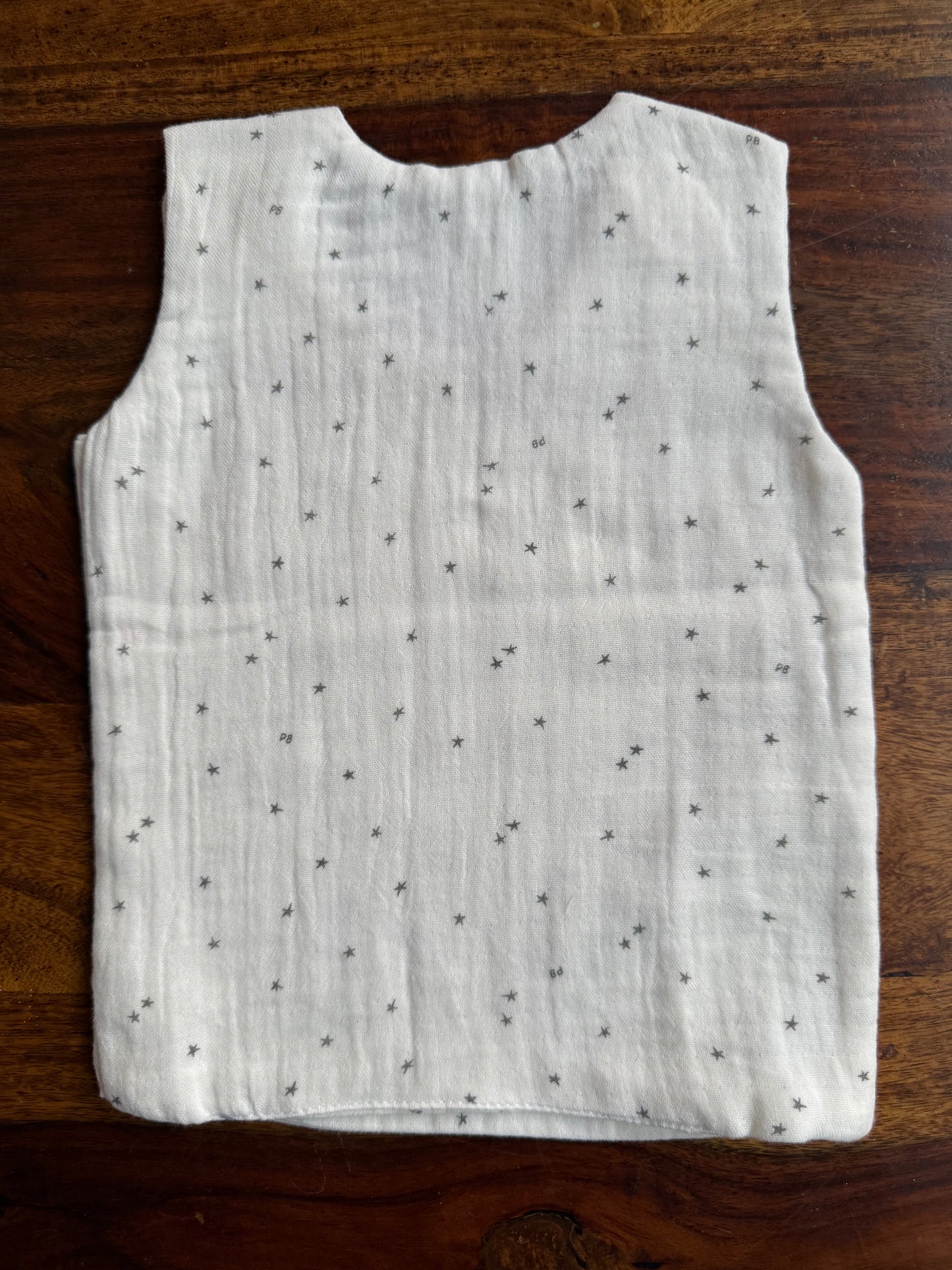 Organic Muslin Cotton Shoulder Button Jabla