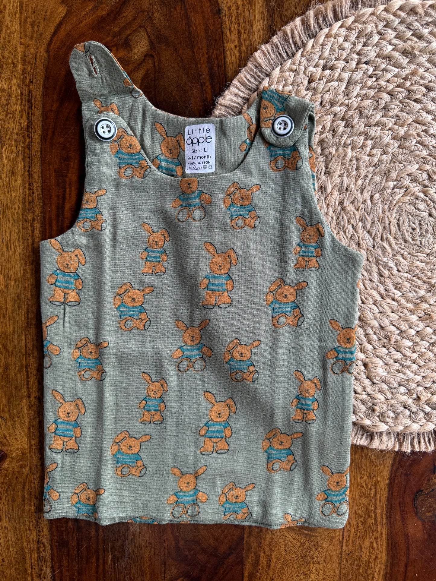 Organic Muslin Cotton Shoulder Button Jabla