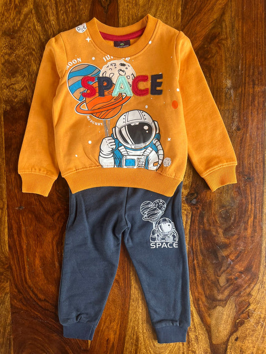 Sweatshirt & Jogger Set